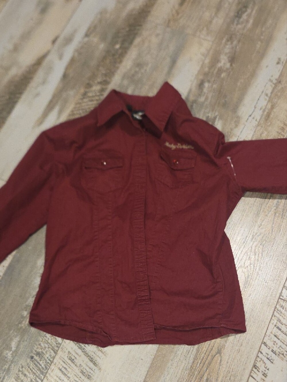 Harley-Davidson Women's Burgundy Button-Up Shirt - Picture 5 of 8